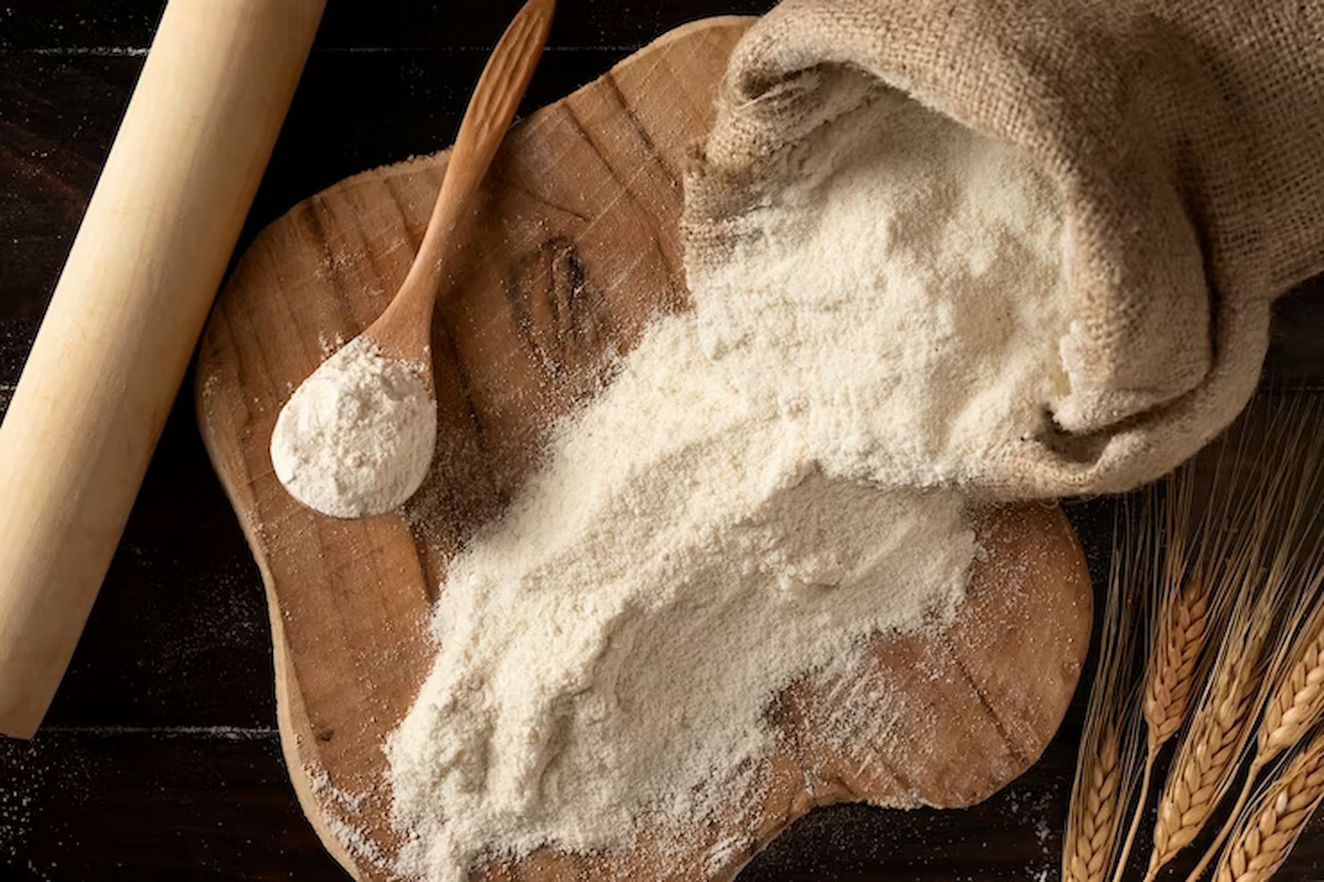 Semolina is packed with some essential nutrient. (Image via Freepik)